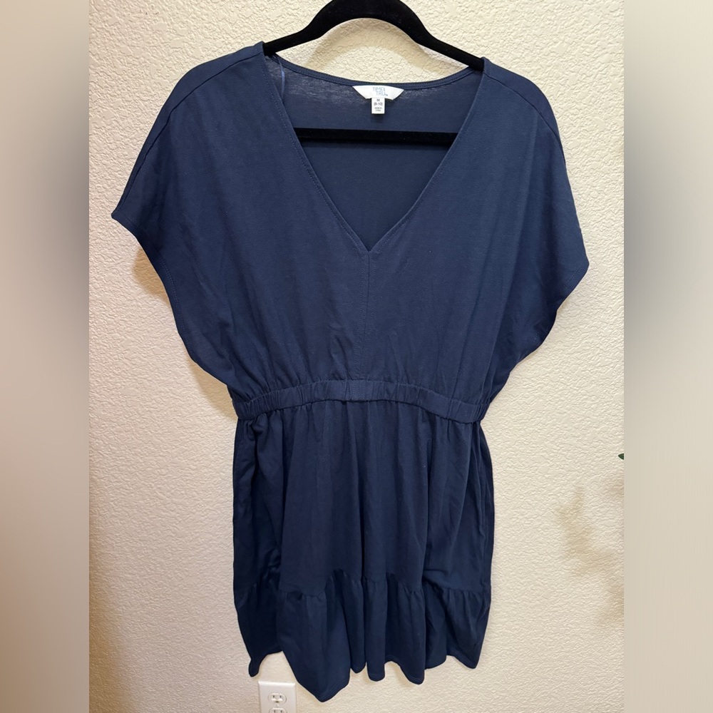 ❤️ Time and Tru Tiered Dress Navy Medium
